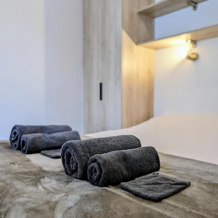 Cosy Avec Parking Au Centre De Διαμέρισμα *
